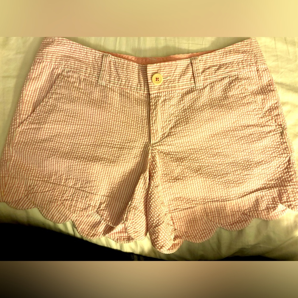 Lilly Pulitzer scalloped shorts